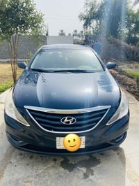 سوناتا وارد امريكي ٢٠١٣ السياره جاهزه كير ومحرك وحداديه كفاله عامه ما ...