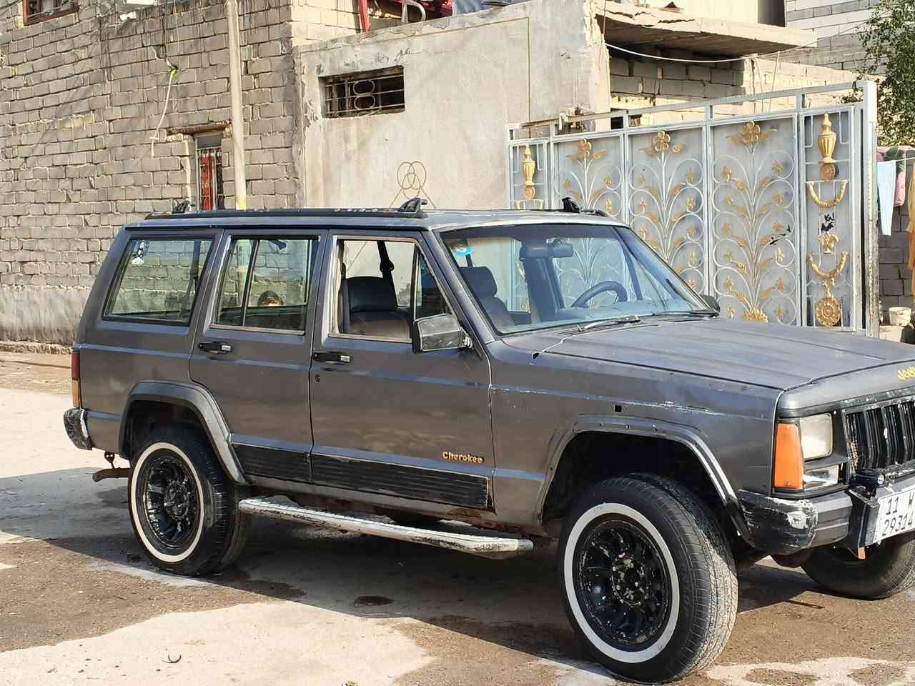 سلام عليكم سياره جيب شيروكي موديل 91 للبيع سنويه باسمين 30 ارقام انجليزيه رقم بغداد ا
البصره قرمه علي سعر 37 سياره باسمي ***********
