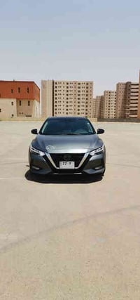 سنترا موديل ٢٠٢٣  حادث كلش خفيف مواصفات SRالمرغوب سقف بلاد اسود كل الس...