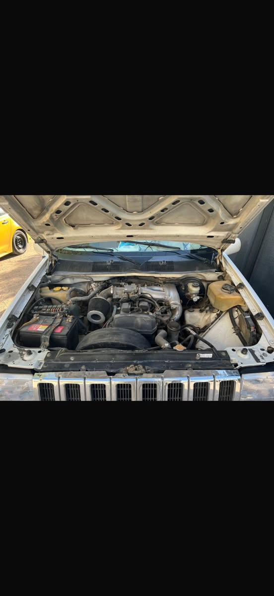 Jeepجيب 
موديل 95 
كير مكينه بطه  مكفول من تنقيص وتبخير جدد
تخم تاير جديد شاشه كامره 
نقص تبريد فقط 

عنوان الاعضميه 
سعر 54

***********
