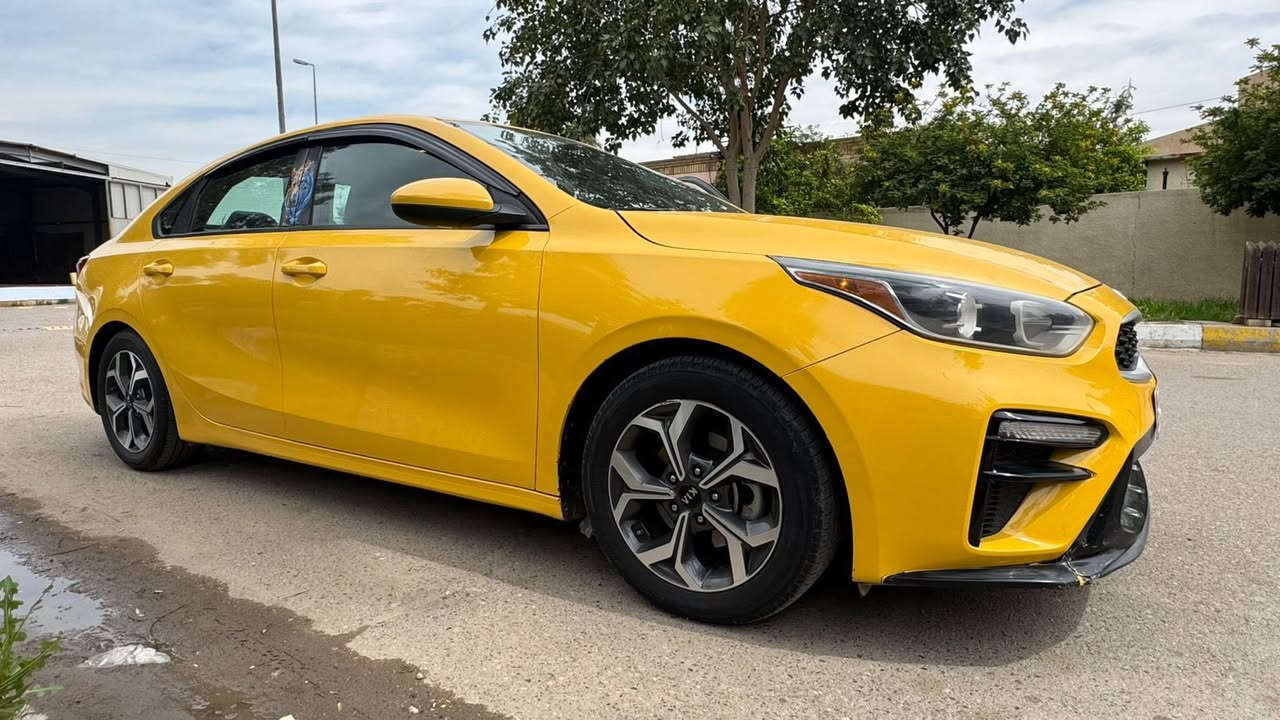 كيا فورتي 2019
- رقم بغداد  باسمي - مصفرة غرامات وهيئة نقل 
- المحرك والكير (بحالة ممتازة)
- بيها منظومة غاز درجة أولى (اقتصادية جداً).
- غرفتها جديدة ونظيفة جداً ومدوشمة جلد
- الضرر حادث أمريكا (قبق جنطة فقط) 
- بدون إيرباك
- ضرر داخل بغداد بأيدي (تبديل جاملوغ يسار 
وبابين ضربتهن شطح وتكمة للنص مع ربع بنيد والجاملغ الخلفي) وفديو التعمير منشور.
- نصبتها حلوة ومبينة بالصور 👇🏻
للتواصل : *********** 
الي تعجبة مكانها بغداد الشعب يجي يشوف بعينة  
سيارة تفيد الجناي وجاهزة للاستخدام والتحويل مباشر ، 
ورافق سونار عام 2022 وسونار عام 2026 ظهر بي معجون بالقمارة مع العلم القمارة مابيها شي بالحادث واضح بالفديو 👇🏻
السعر :130$ وبيها مجال

🔴يرجى الاتصال بالرقم حصرا.
