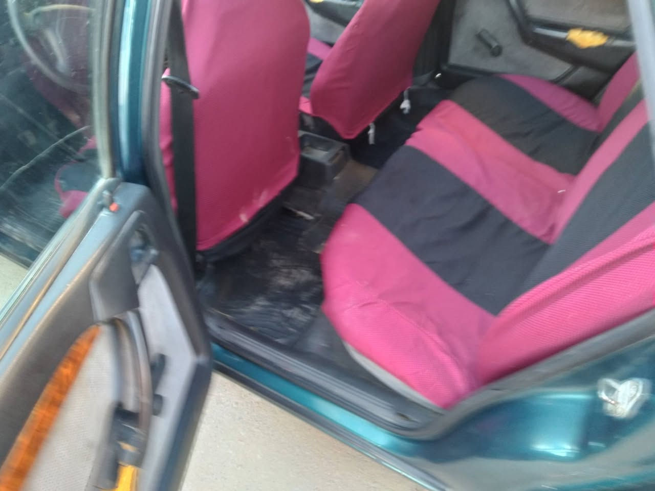 رخصة مدير الكروب اوبل فكترة للبيع موديل ٩٥بلادية غير مصبوغ محرك وكير مكفولات تتكاتب مروري وية صاحبها الشرعي رقم بغداد مشروع وطني سنوية صاقطة بشهر ١٢ رقم الهاتف *********** السعر ٤٠وبيه مجال
