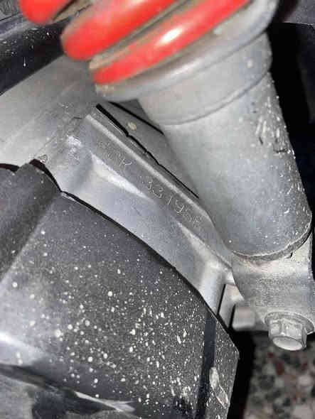 عدله لون احمر كفر جارد ختم واحد مكفوله الاستفسار اكثر خاص او واتساب ***********
