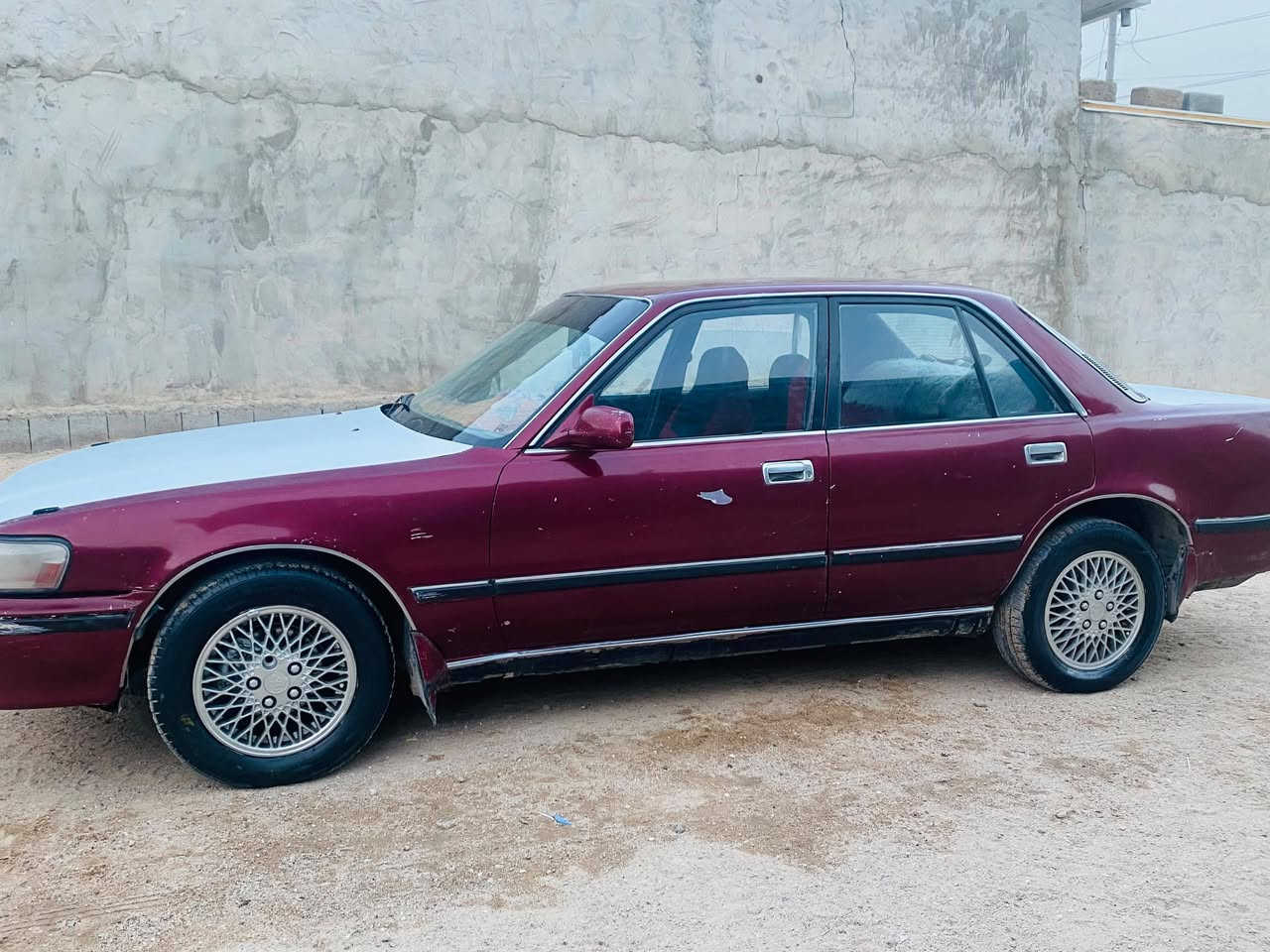 السلام عليكم
كروسيد ايسر ابلاد للبيع موديل 1991مشروع وطني مكفولة من الكصه حداديه 90%مكينه وكير ونجي السعر 40بيه مجال لحك جيه العنوان البصره سفوان 
رقم الهاتف ***********
