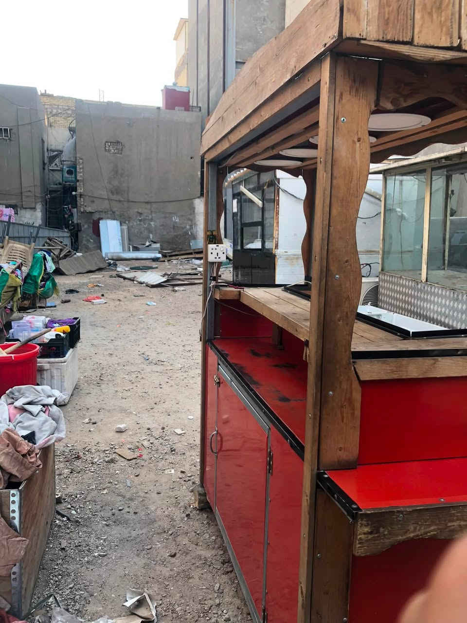 السلام عليكم عربانه مال عصائير للبيع
وبيها كهربائيات تشتغل 
السعر 500 وبيها مجال بسيط 

العنوان بغداد المشتل 

***********
