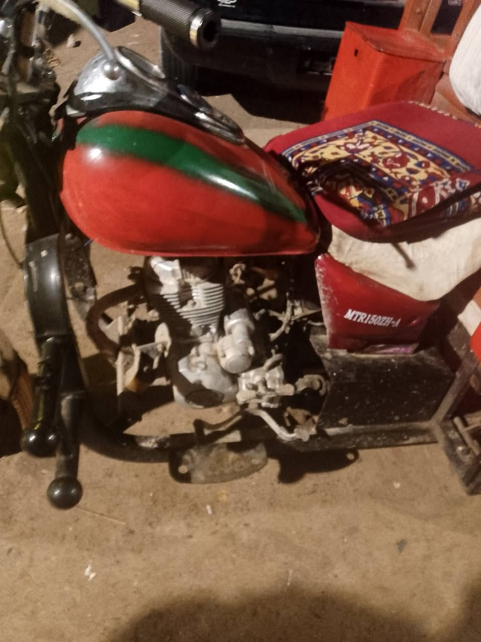 سلام عليكم شباب ستوته ادوات ستوته موديل 17 تعمير اكسل لطش محرك نظيف كهربائي يا شغاله صدر جديد طائرات جدا رينجات والكب السعر 850 وبيها مجال بسيط مكاني ابو صخير شارع رايه قرمه علي وانا خادم وممنون،،***********
