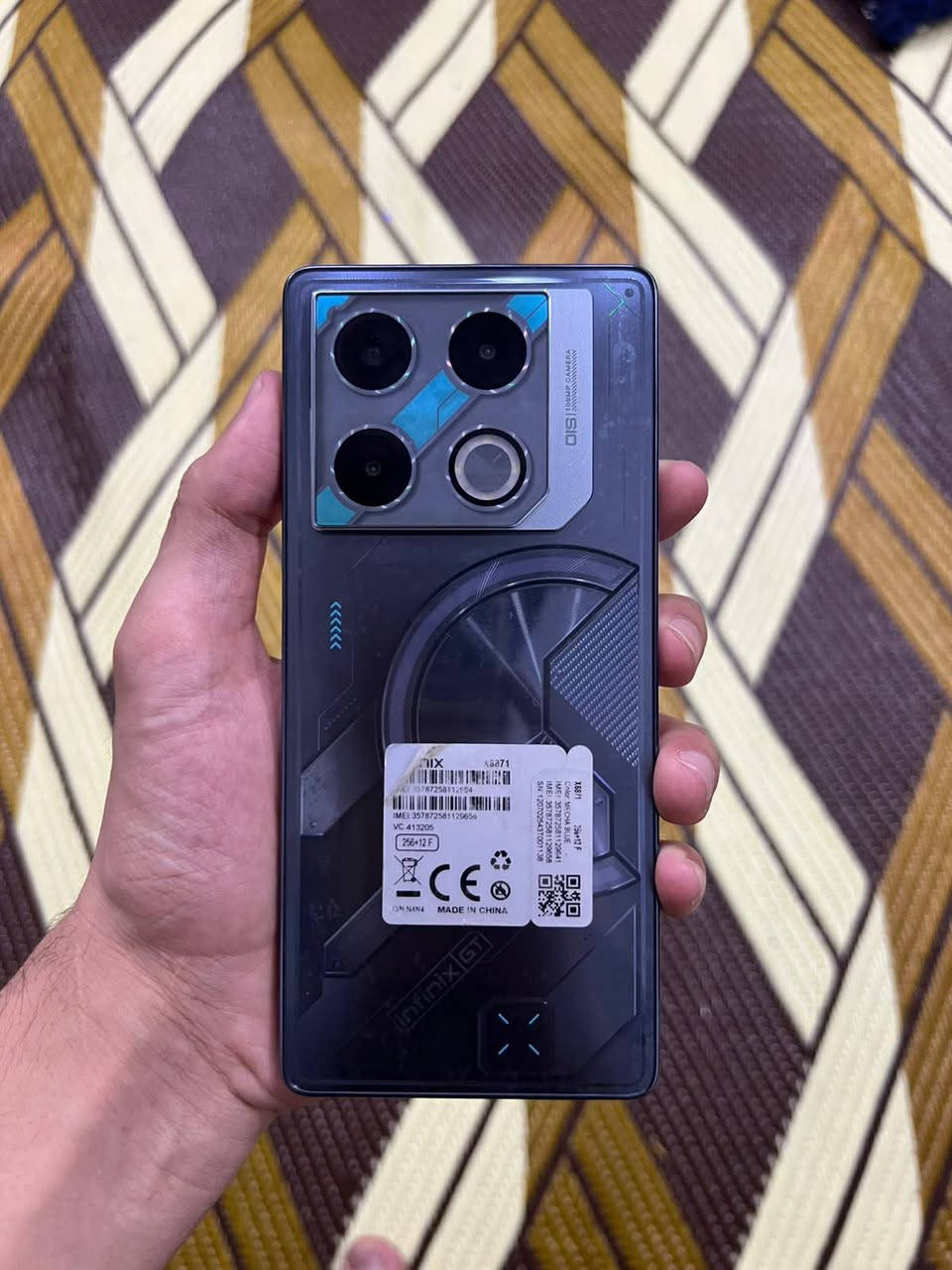 Infinix GT 20 Pro للبيع
نضيف حيل اخو جديد والجهاز معروف بمواصفاته 
رام 24 ذاكره 256 بصمه وجه واصبع ومن كلشي شرط سعره 300 بي مجال كروتك فقط ***********
