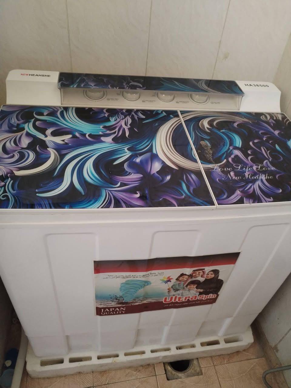 لوندري كامل استخدام شهر الأغراض 2 غسالات عادي واتوماتيك +مجففة +نورفا +غراض هواي مجانيات  السعر 3.5 مليون رقم الهاتف ***********
