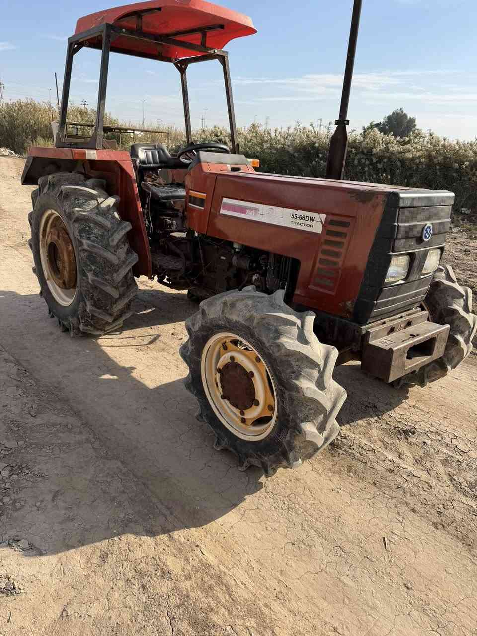 سلام عليكم
للبيع فيات ٨٠/٥٥ مكينه جديد 

ما مفتوح بيه برغي شرط 

بابل الكفل 

***********
