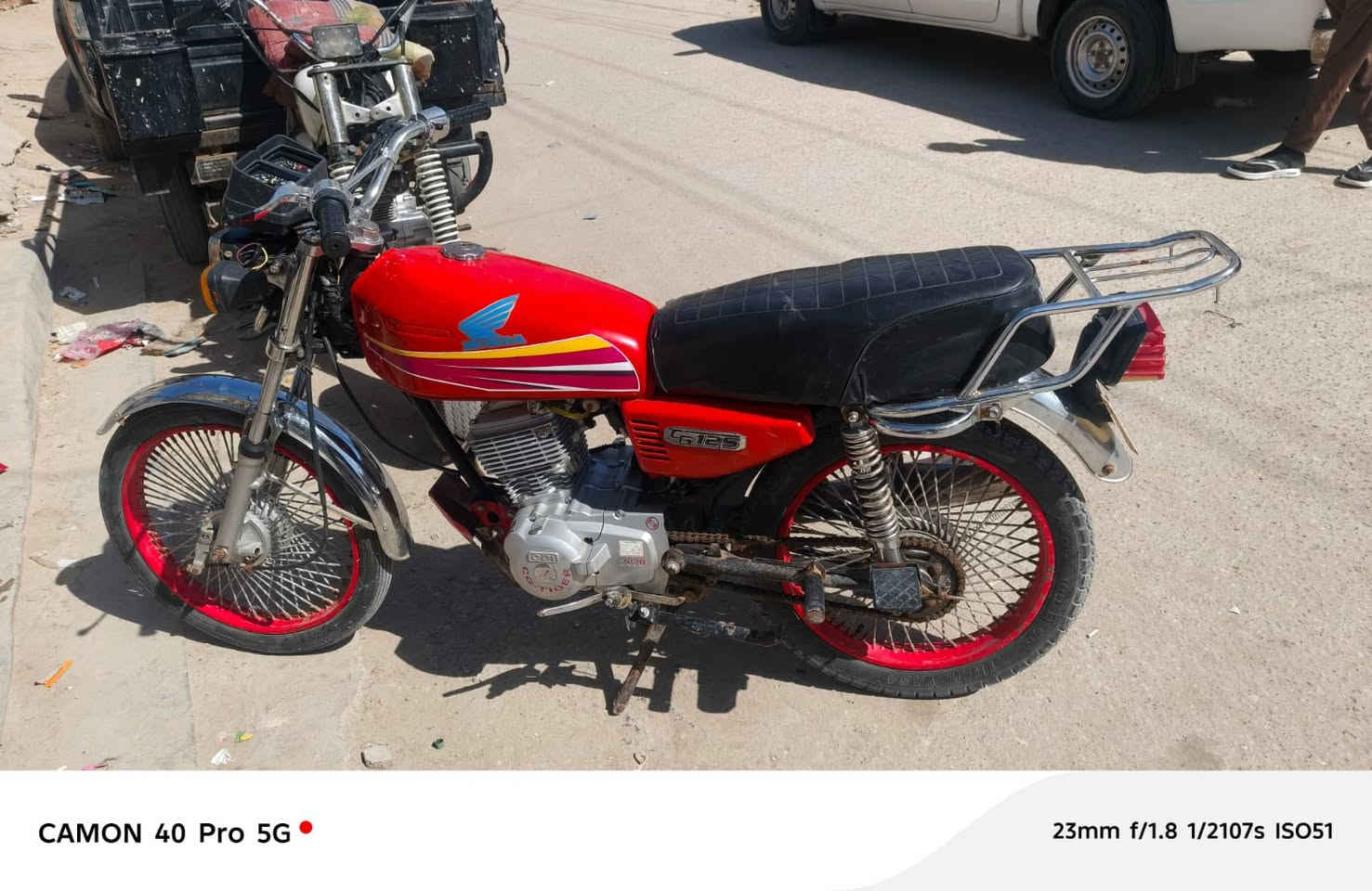 السلام عليكم دراجه للبيع ما مفتوحه نضيفه ومكفوله من كلشي أوراق اصولي رقم ابو دراجه *********** مكاني ناصريه مركز
