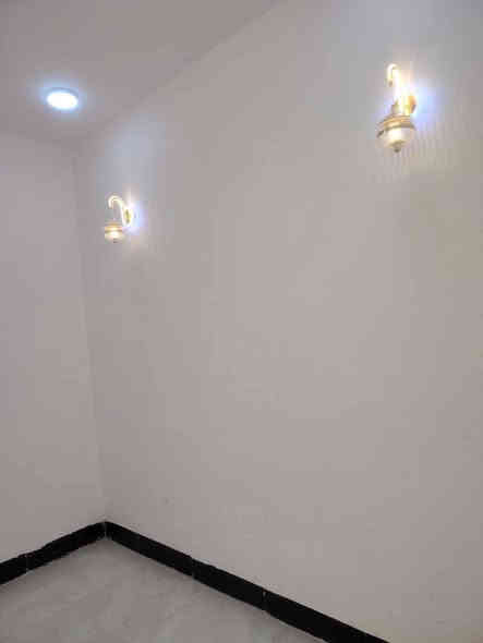 75 متر للبيع بسعر 33 وبي مجال
طابو زراعي سند 25 قرار محكمه
عنوان البيت نجف مقابل ملحق قرية الغدير
للاستفسار اتصل على *********** أو مراسله واتساب
