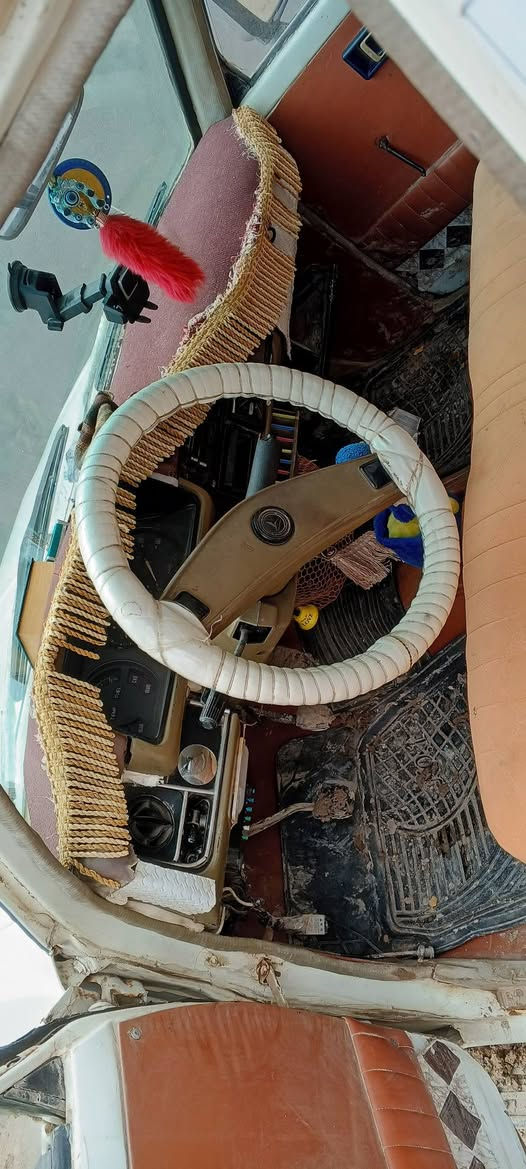 يوجد لدينا بيك اب للبيع نضيف جدا موديل 1980رقم جديد تحويل مباشر للستفسار الاتصال على الارقام كورك: ***********اسيا ***********
