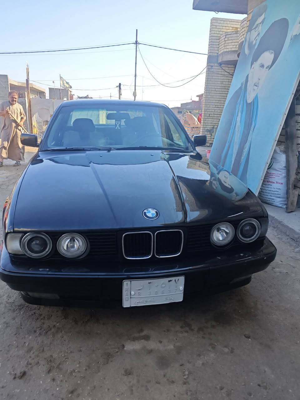السلام عليكم BMW 353
السيارة تعمير جديد 
سعرها 50 وبيها مجال 
السيارة خير من الله 
محرك وكير كلش نضيفات 
ما بيهة نقص بس بعض الملاحضات السهلة 
‏‪***********‬‏ للتواصل
