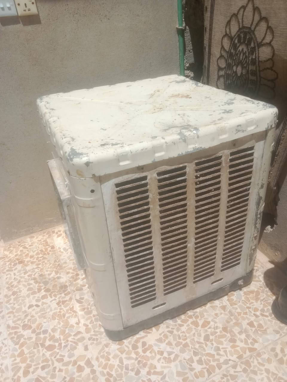 كشر مبرده بي زرف صغير ضربت بسمار مابيها خياس 

حجم ثنين ونص 

السعر 25


**إذا كنت صاحب هذا الإعلان وتريد حذفه لأي سبب، رجاءا أرسل رسالة إلى الدعم الفني**