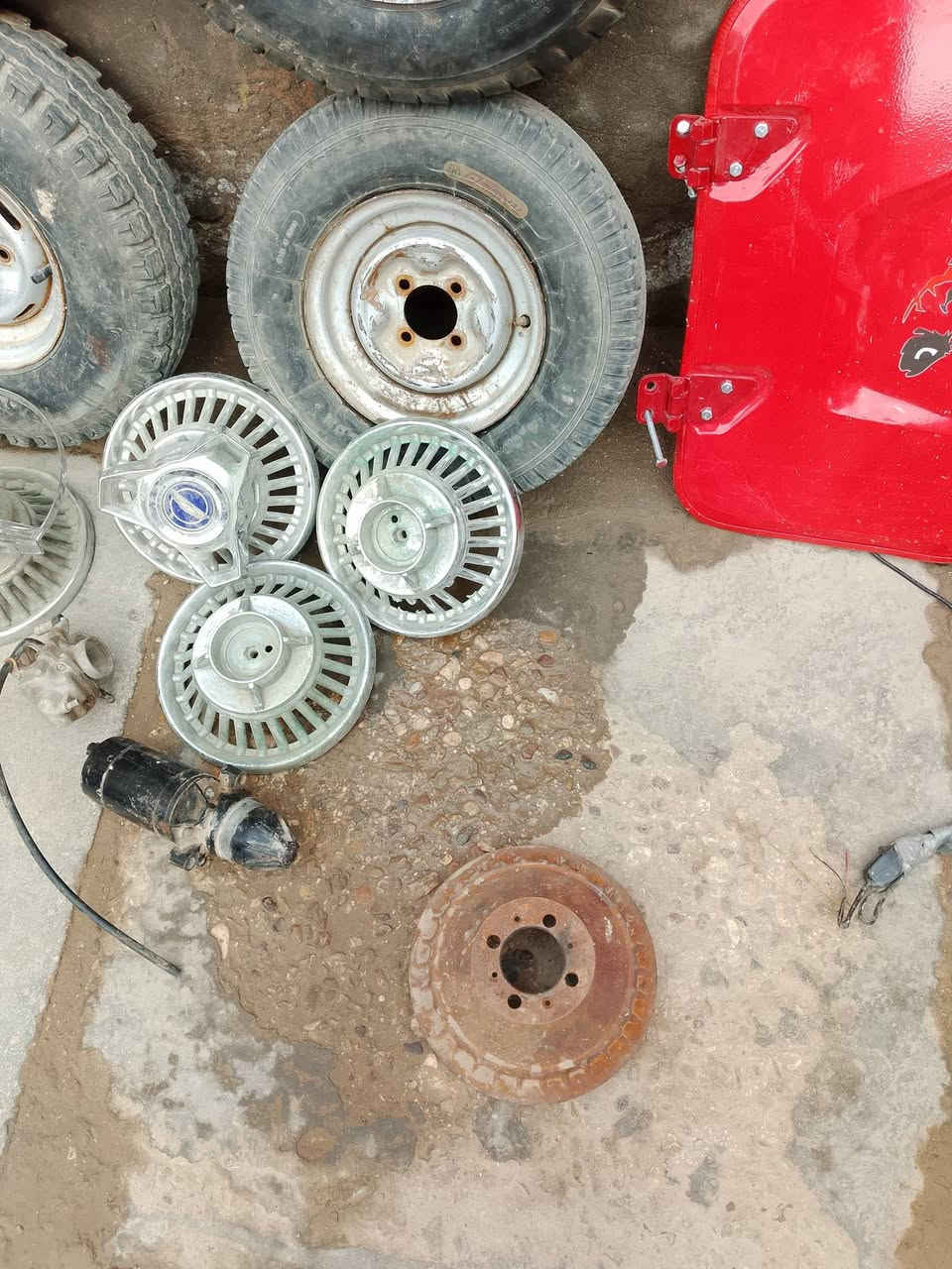 غراض للبيع سوبايه دمام درع كبات كاعيات تايرات كاملات جوبلس جديد بيبان مامستخدمات هواي غراض


**إذا كنت صاحب هذا الإعلان وتريد حذفه لأي سبب، رجاءا أرسل رسالة إلى الدعم الفني**