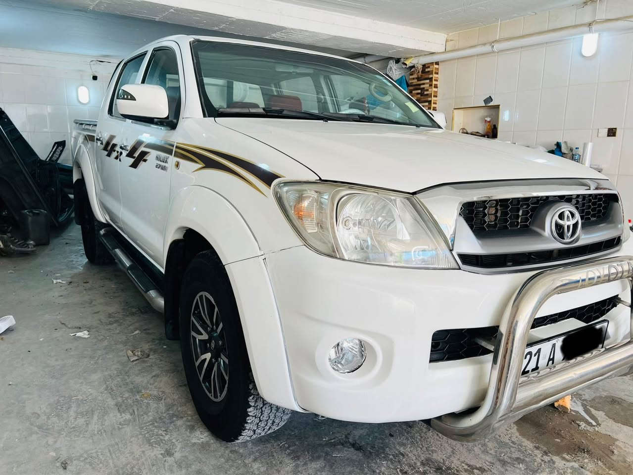 للبيع تويوتاهايلوكس موديل 2009سعودي بطل فورويل 4x4رةقمة سليمانية بسمي سةنةوية جديدة سونةر موجودة سعرة 170$مكان كلار *********** كالار, السليمانية
