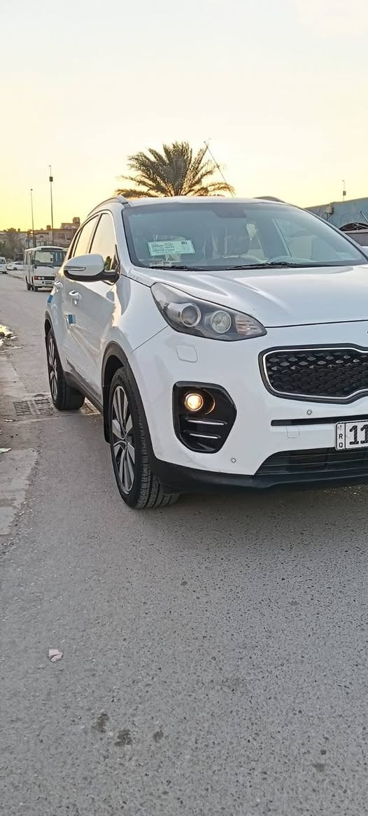 السلام عليكم سبورتج 2018 خليجي
مكفولة من الصبغ ول تبديل مكينه 2000

دوش

كير مكينه  مكفولات

مواصفات مري شفط اشاير بل مري

حساسات زراك مي دعاميه

مكان بغداد

رقم الهاتف ***********
