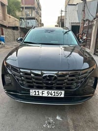 سياره للبيع موديل ٢٤ ماشيه ١٢ الف فقط حادثها مرفق وي الصور سعرها ١٨٥ و...