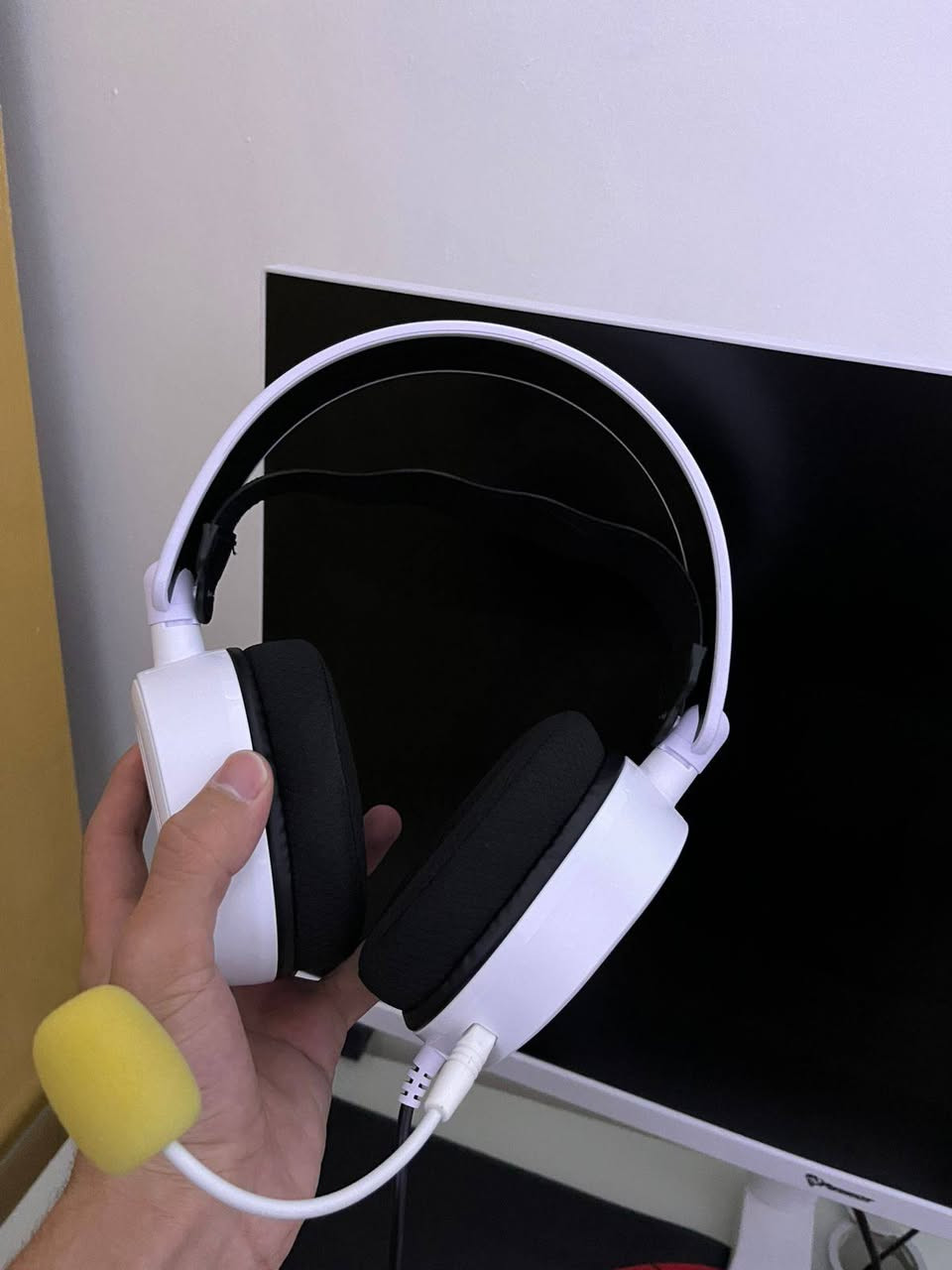 السلام عليكم
حاسبه للبيع جديده مشتغله ١٠ مرات بس الله شاهد نظيفه ١٠٠%
الموصفات التفاصيل بالصور 
مليون ٦٠٠ بيه مجال للشراي عامل عليه وتعال لا تكسر بيها 
التواصل على الخاص


**إذا كنت صاحب هذا الإعلان وتريد حذفه لأي سبب، رجاءا أرسل رسالة إلى الدعم الفني**