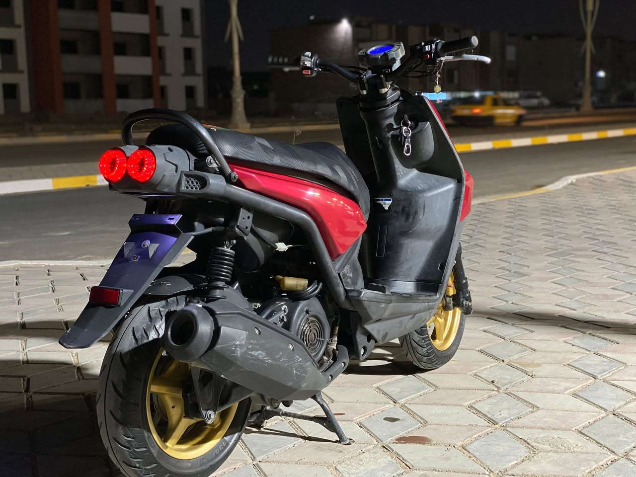 سلام عليكم 
جبلي للبيع فقط كفالة عامة الدراجة 
سعرها مليون و ٣٠٠ وبيها مجال 
للتصال ***********
