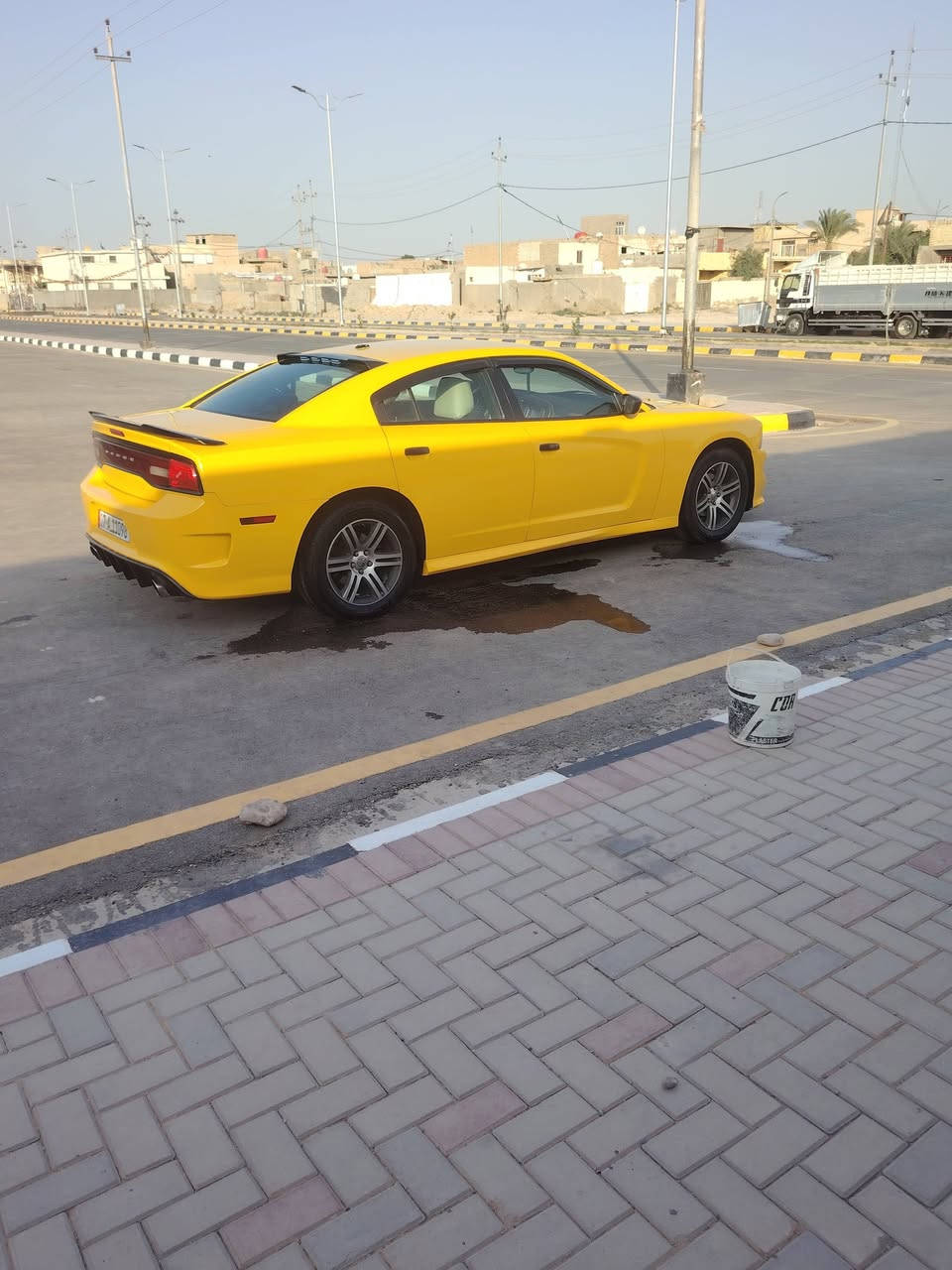 السلام عليكم للبيع جارجر 2013 رقم ذي قار بسمي مصفره هيه ومرور  كير ماوس شفتات ستيرن داخل عسلي  ويل، 18 خليجي سياره محدثه دعاميات ودوس SRT  مكينه كير اكسن خير من الله  تخم تاير جديد حداديه خلفي امامي جديد منضومت فريز كامله  سياره مال جناي ما ناقصها الف  سياره حلوه وحله من صور بيها جاملق وباب جهت العبري  فقط  السعر 145 وبيها مجال بصيط  مكان كوت  مكلف بل نشر  لتصال على رقم ***********
