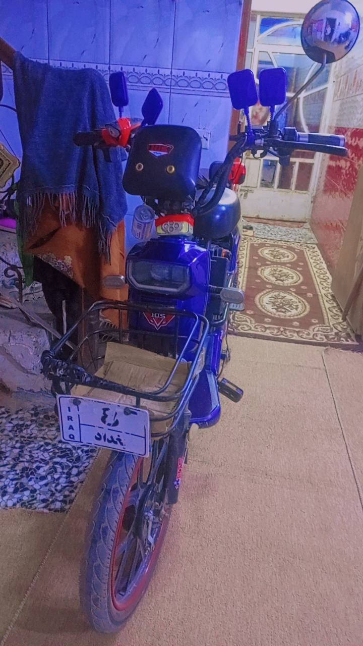 سلام عليكم ورحمة الله وبركاته
دراجةة HIS 

مديل2024

مابيه نقوصات بس ابريك امامي ما يشتغل خلفي شغال كهربائيات شغاله 

سرعة 99 

سعر 650وبيهه مجال 

تواصل فيس واساب 

***********
