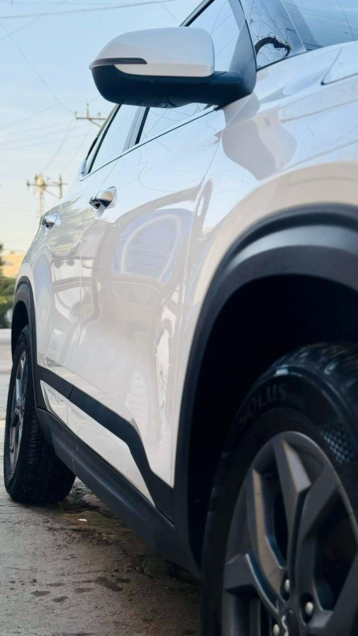 سليتوس موديل 2025 رقم بغداد بسمي  استلام شركة ع ايدي   مكفولة كفالة عامة   ( بدون صبغ بدون تبديل بدون بارد ) محرك 1500 دبل نوزل

فول مواصفات اعلى فئه 

بصمه ، بنوراما ، حساسات اماميه خلفي ، لدات اماميه خلفيه ، توقف الذاتي ، اوتو هولد ، رادار امامي ، قطعتين تبريد ، اشاير بالمري ، تحكمات ، قطعتين تبريد , جلد ، تحديد مسار ، هاندبريك بصمه ، مانع انزلاق ، اوتو ستارت  ، كامرات 360 درجه 
بية مواصفات بعد هواي 

مكان السياره / بغداد الدوره 

السعر / 180 بية مجال 
***********
***********
