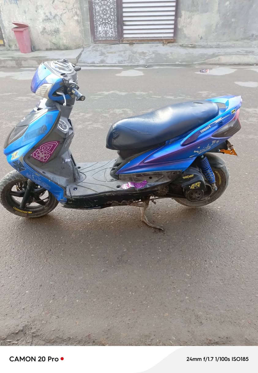 سلام عليكم سكنس فحل للبيع
موديل2007 بوشه59 صالنصه رياضي بيه شغلات بصيطه تزويد اوراق كامله كله بلادي سعر خاص رقمي ***********
