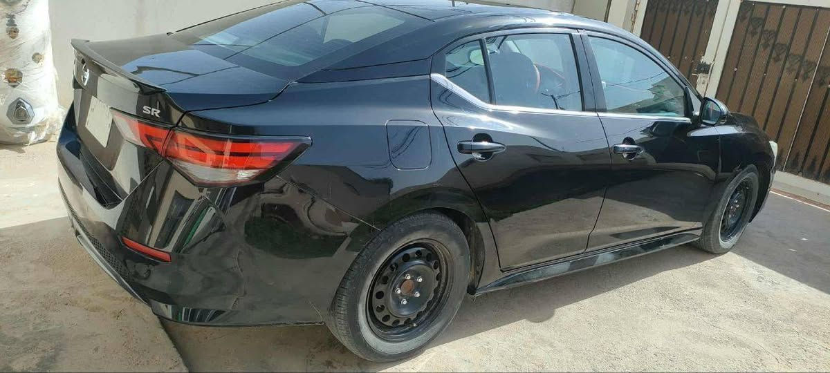 نيسان سنترا  موديل 2022 فئة SR اعلى فئة
للبيع أو مراوس بكية حمل شراي يتصل  واتساب***********
