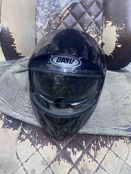 خوذه للبيع 

اخت الجديده 

***********
