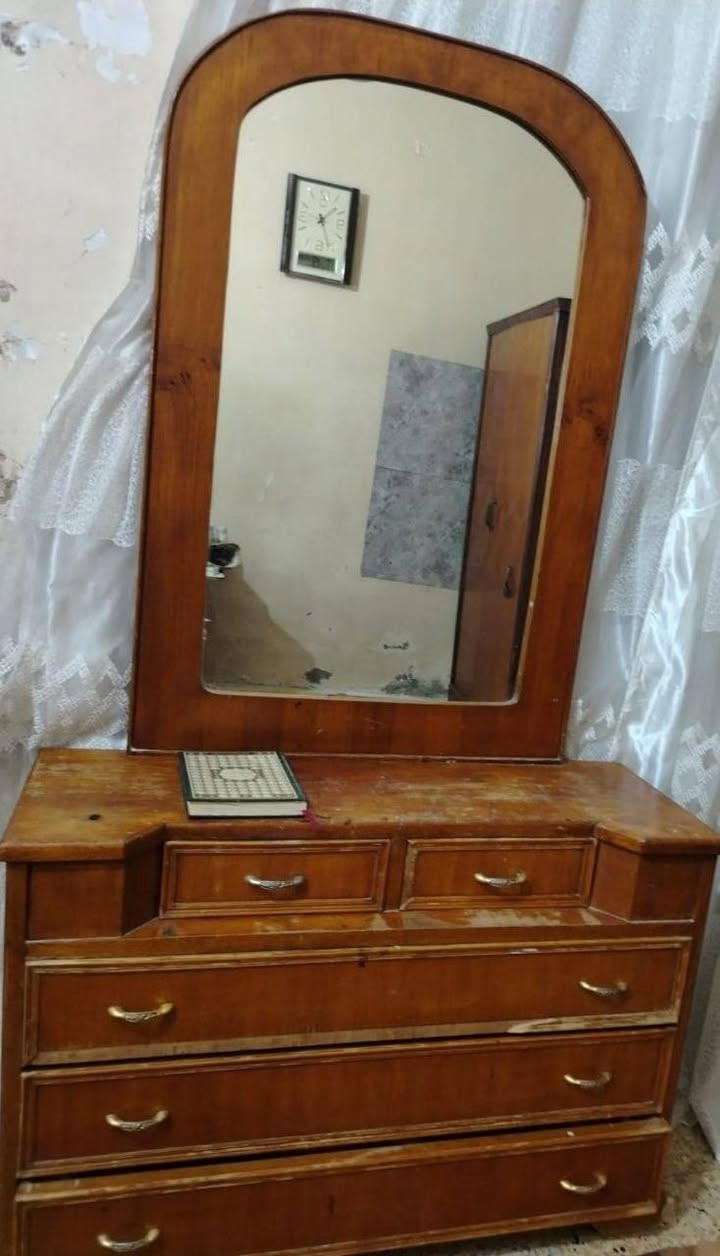كنتور داخل وخارج صاج السعر٣٥٠والميز ١٠٠


**إذا كنت صاحب هذا الإعلان وتريد حذفه لأي سبب، رجاءا أرسل رسالة إلى الدعم الفني**