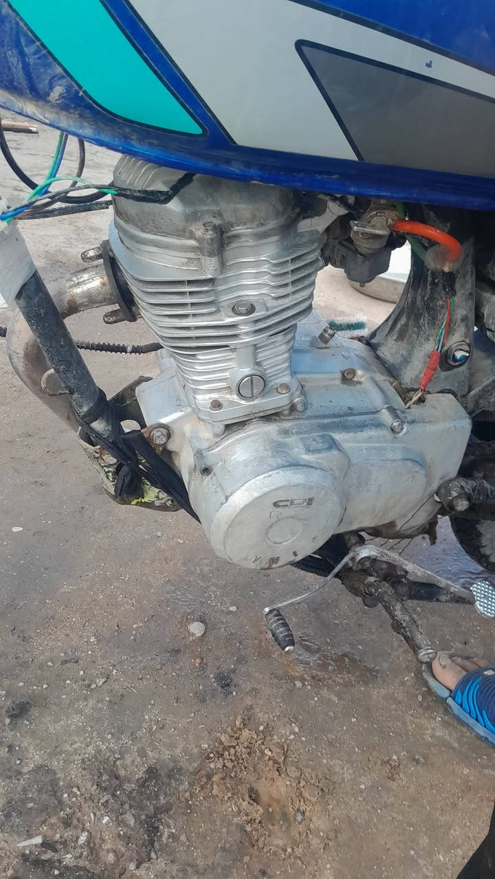 السلام عليكم عندي دراجه البيع السعر 300 اوبيه مجال الطيبين مكان البصره الزبير  الشراي يراسلني خاص


**إذا كنت صاحب هذا الإعلان وتريد حذفه لأي سبب، رجاءا أرسل رسالة إلى الدعم الفني**