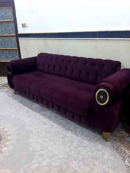 تخم نظيف كلش حلو قويه  للبيع السعر مليون وبي مجال قليل العنوان بحي العلمين القديم شارع المصلحه انا مكلف بالنشر الشراي اتصل ***********
