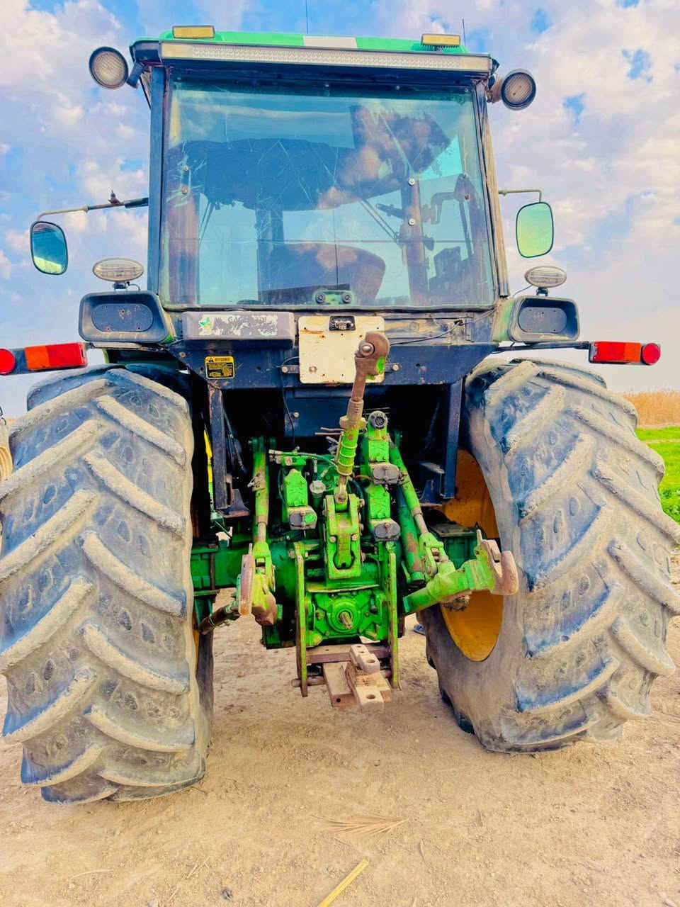 السلام عليكم / جوندير للبيع حجم 44/55 مكينه خير من الله مكفوله كفاله عامه المكان 
للاستفسار ***********
