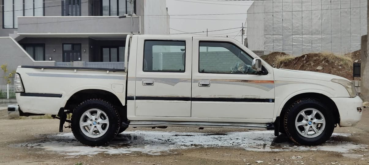 پیکاب گۆناو مودێل ٢٠٠٧
ژ.م ***********یان***********
شوێن سلێمانی نرخی ٢٧گەڵا
 مەکینە بەخ
گێڕوو مەکینەو ئەکسلی بەشەرت
تاغم پێشی تندوو تۆڵە هیچ مەسرەفی نیە
دەعم و لێدراوی نیە 
مەنەفێستە
گەرمی و کارەبای کامل ئیش دەکات جایزە بۆ کەسابەت السليمانية, العراق
