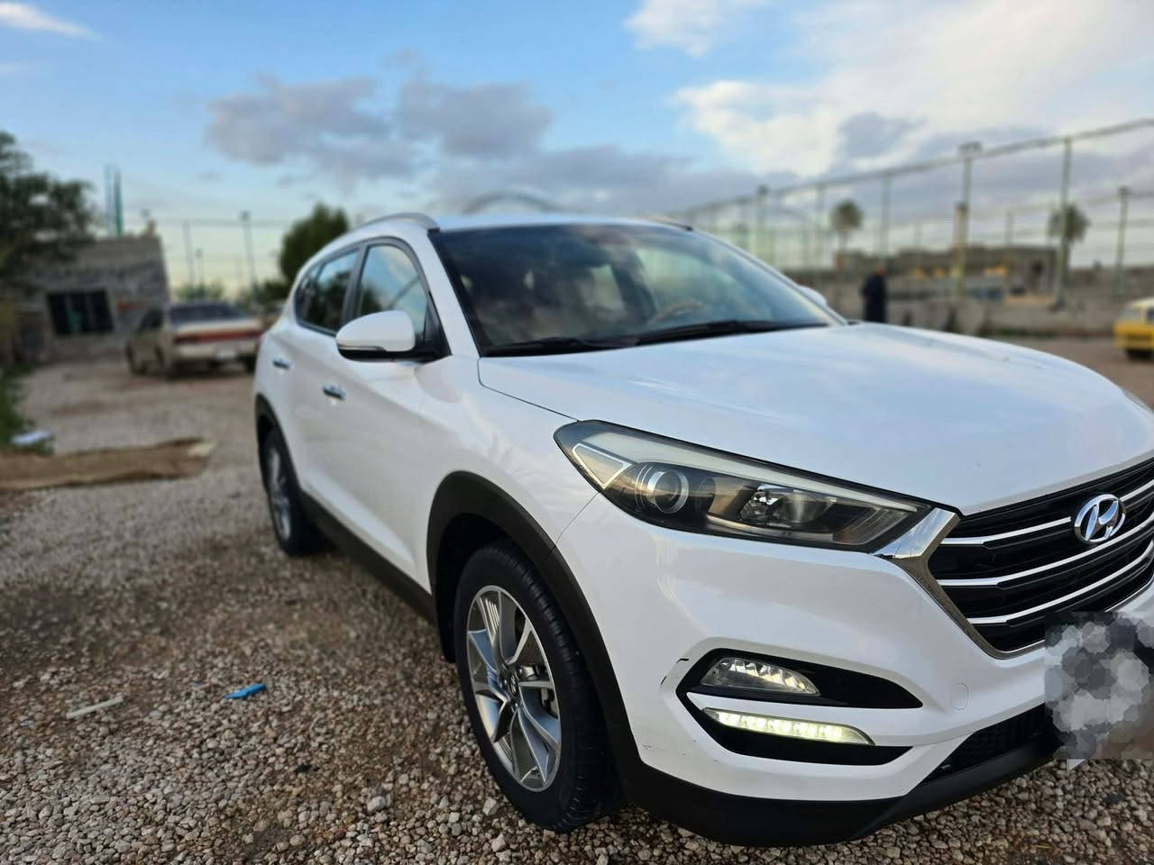 لسلام عليكم 
توكسان 2018 خليجي مكينه 2000 دوش بيهه بارد شي بسيط جدا مواصفاته حساسات امامي خلفي كامره خلفيه تحكم جهتين إشاره بالمري ثلاث انضمة قياده سايد بريك بالرجل لد امامي خلفي مانع انزلاق كشن كهرباء كير مكينه كفاله مامفتوحات حداديه جديده تبريد قطعتين ثلج دواخل جديده عليهه ادامه جديده رقم أربيل الماني ابو الفسفوره بإسم شركه مال جناي تراي شرط زيرو السعر (175)  وبيهه مجال المكان نجف الرقم (***********)
