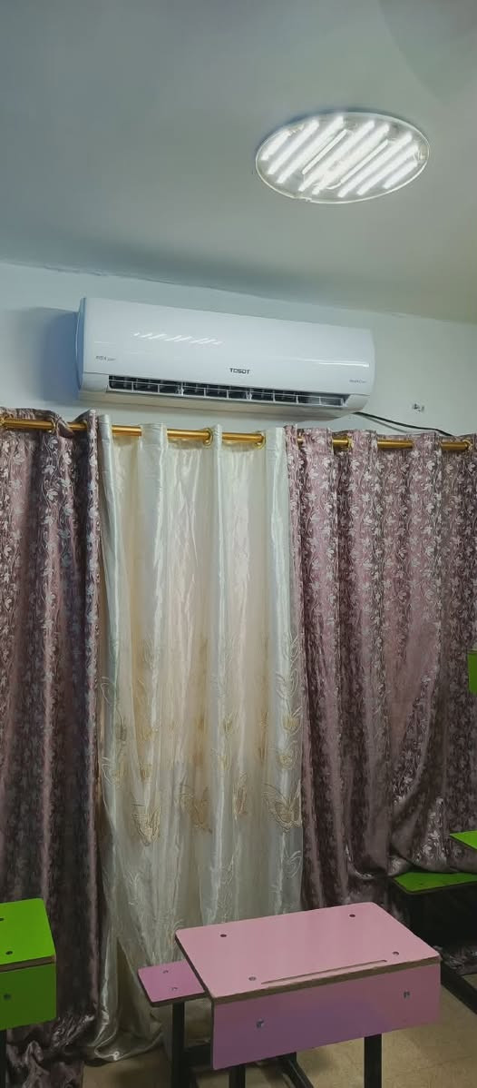 🔴الورشة الهندسية الموقعية للتبريد والتكييف 👨🏿‍🔧❄🥶
تنصيب 🔶صيانة 🔶شحن غاز🔶 معالجة جميع اعطال السبالت والمكيفات 👨🏿‍🔧❄🏠
🔴قطع غيار  ⚙️  بيع السبالت والمكيفات 💯❄
للاتصال ***********📞
🚙🚙🚙🚙🏠🏠👨🏿‍🔧
خدمة على مدار الساعة⌚⏱️ مع افضل فريق صيانة 👷🏾‍♂️👨🏾‍🔧
داخل منطقة الشعب ومناطق بغداد كافة 🚘🌏🚘
