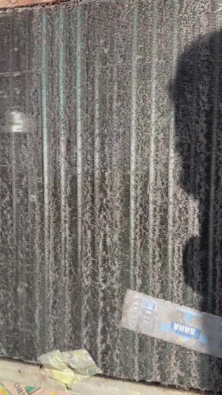 ✨ تم بحمد الله إنجاز أعمال غسل وتنظيف سبلت كنتوري عدد (2) وسبلت جداري عدد (1) ✨
✅ إجراء عملية Vacuum لسحب الهواء والرطوبة من الأنابيب لضمان أفضل كفاءة تبريد وحماية الضاغط (Compressor)
✅ فحص كامل للتوصيلات والتأكد من كفاءة التشغيل

🔧 تنفيذ وإشراف:
المهندس مهدي صالح
بكالوريوس هندسة – جامعة بغداد

نسعى دائماً لتقديم عمل دقيق، نظيف، وبجودة عالية تضمن راحة الزبون وكفاءة التشغيل �. 
***********
