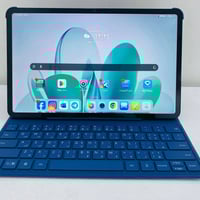 ايباد HONOR Pad 8 snapdragon680 معالج الذاكره 128 گيگا دقه الشاشه 2000...