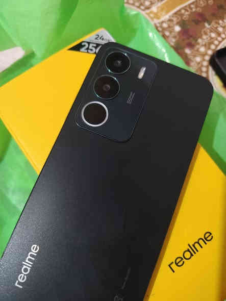 جهاز للبيع ريدمي سي ٧١ ضد الكسر جديد بل جيس مكفول من كلشي ذاكرته ٢٥٦ عشوائيه ٢٤ سعره ١٥٠ وبي مجال مكاني ابو رمانه ***********
