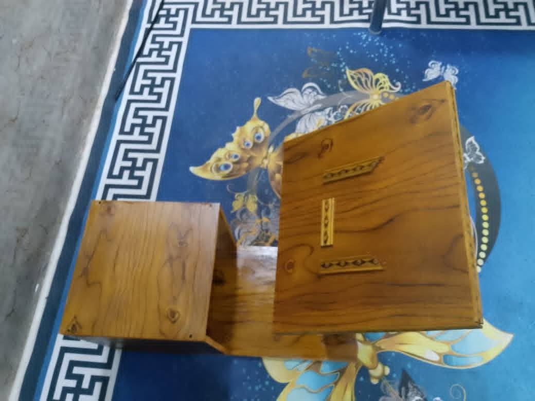 🍂🍂🍁🔵﷽ 🔵🍂🍂🍁
كرسي صلاه ثقيل يتحمل الاوزان الثقيله الخشب بلوك وصاج 💥

للحجز مراسلته الصفحه او الواتساب
***********
