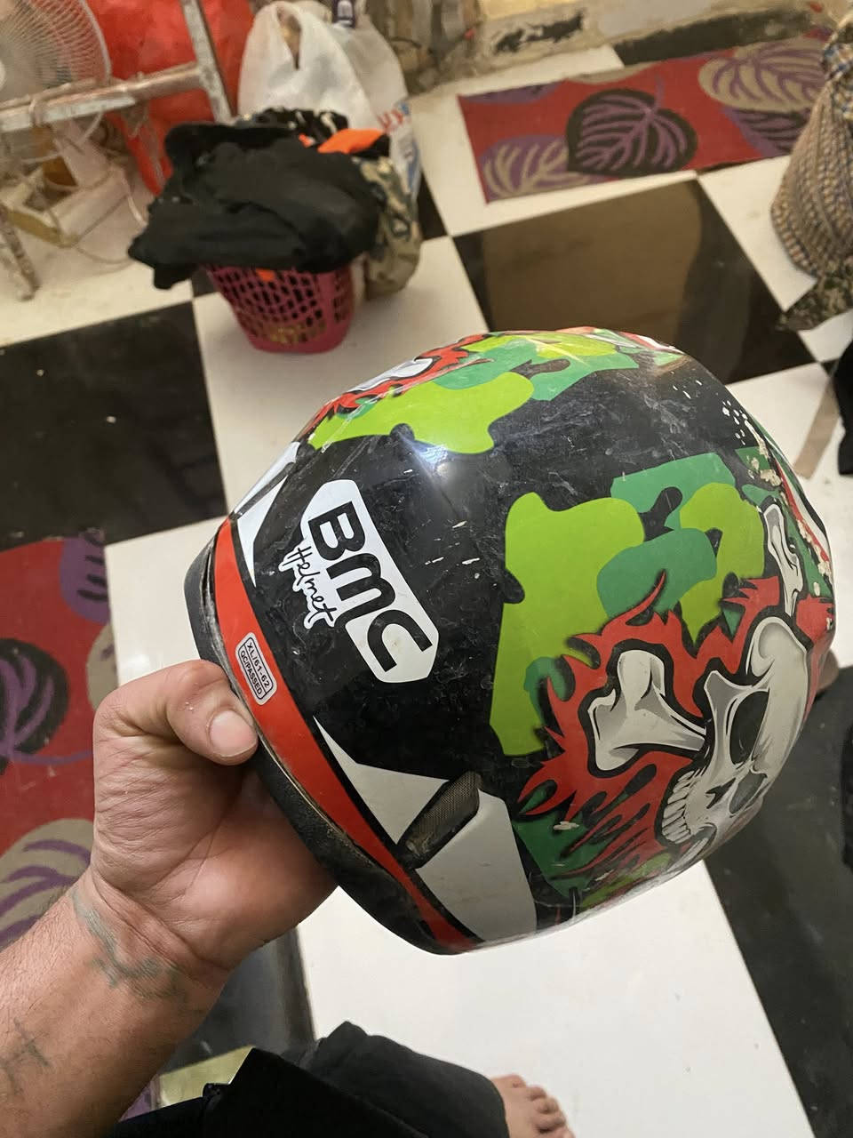 كلج امامي. بلاد اصلي تايون.  140. يشتغل فراشه. او سكنس جبلي خرز. 12mسعره 10 الف قفل
خوذه قفاز اصليه. شرط سعره 10 قفل


**إذا كنت صاحب هذا الإعلان وتريد حذفه لأي سبب، رجاءا أرسل رسالة إلى الدعم الفني**