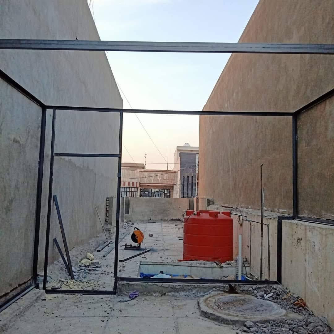 عمل كرفانات سندويج بنل وكافة أعمال الحدادةبغداد للاتصال ***********
