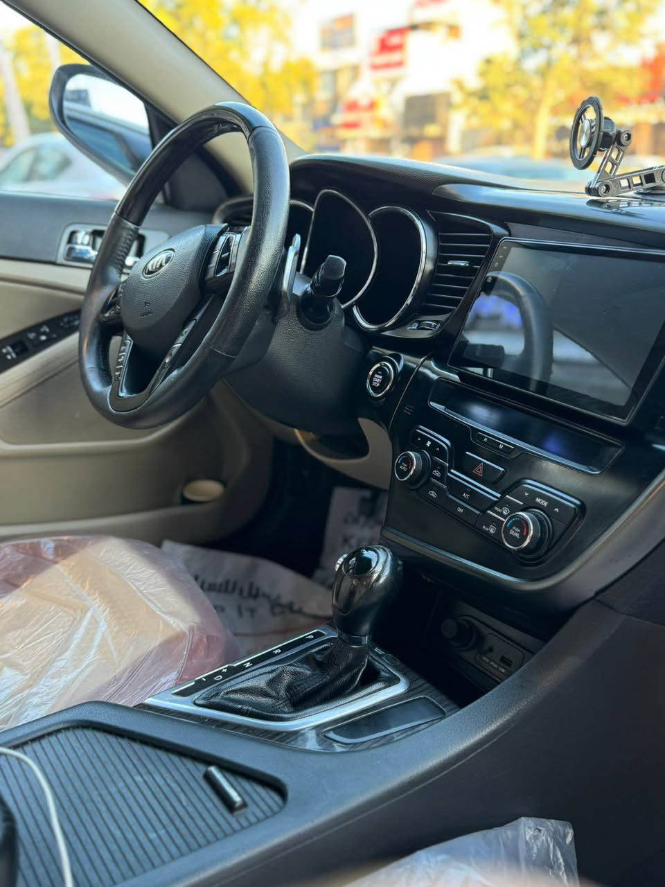 اوبما موديل 2013 خليجي كفاله من الصبغ 
وتبديل بيه بارد جدن قليل 
اي استفسار ***********
مكاني بغداد شارع فلسطين بغداد, العراق
