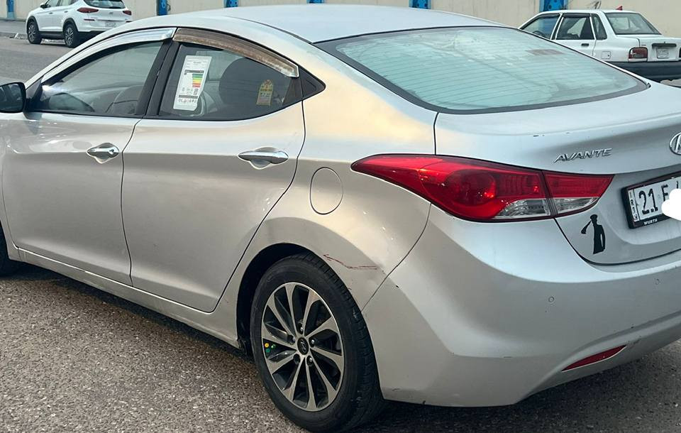 سلام عليكم النترا للبيع ادوات ادوات متومة طبق الاصل رقم وسنويه شمالي مديل 2013 جاهزه من كلشي مابيها نقص برقي كفاله مكينه كير حداديه تدفئه تبريد تخم تاير بيع مستعجل السعر 45 وبيها مجال مكانها البصرة 
مكلف بالنشر وهذا رقم صاحبها *********** البصرة, العراق
