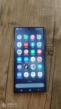 جهاز S25 للبيع فول نضافه  السعر 500دولار07740895763 اتصل وتدلل