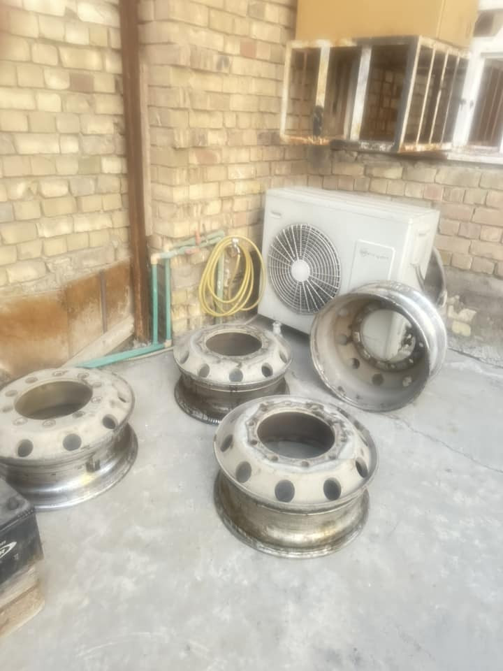 وياله كروم للبيع المانيات4قطع زوجين العنوان بغداد 
رقم الهاتف***********
