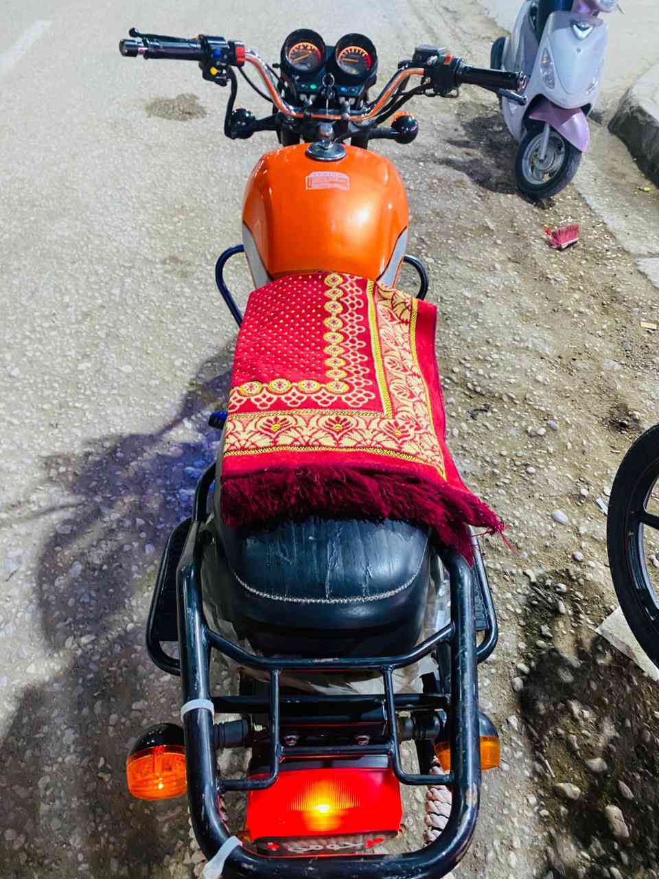 دراجه مديل 22 طلعه بل 23 دراجه مكفلوله أحله من بل صور الله شاهد اوراق أصولي شرط الترقم محراك 150 سعره 1375 بيه مجال حك الحجيه


**إذا كنت صاحب هذا الإعلان وتريد حذفه لأي سبب، رجاءا أرسل رسالة إلى الدعم الفني**