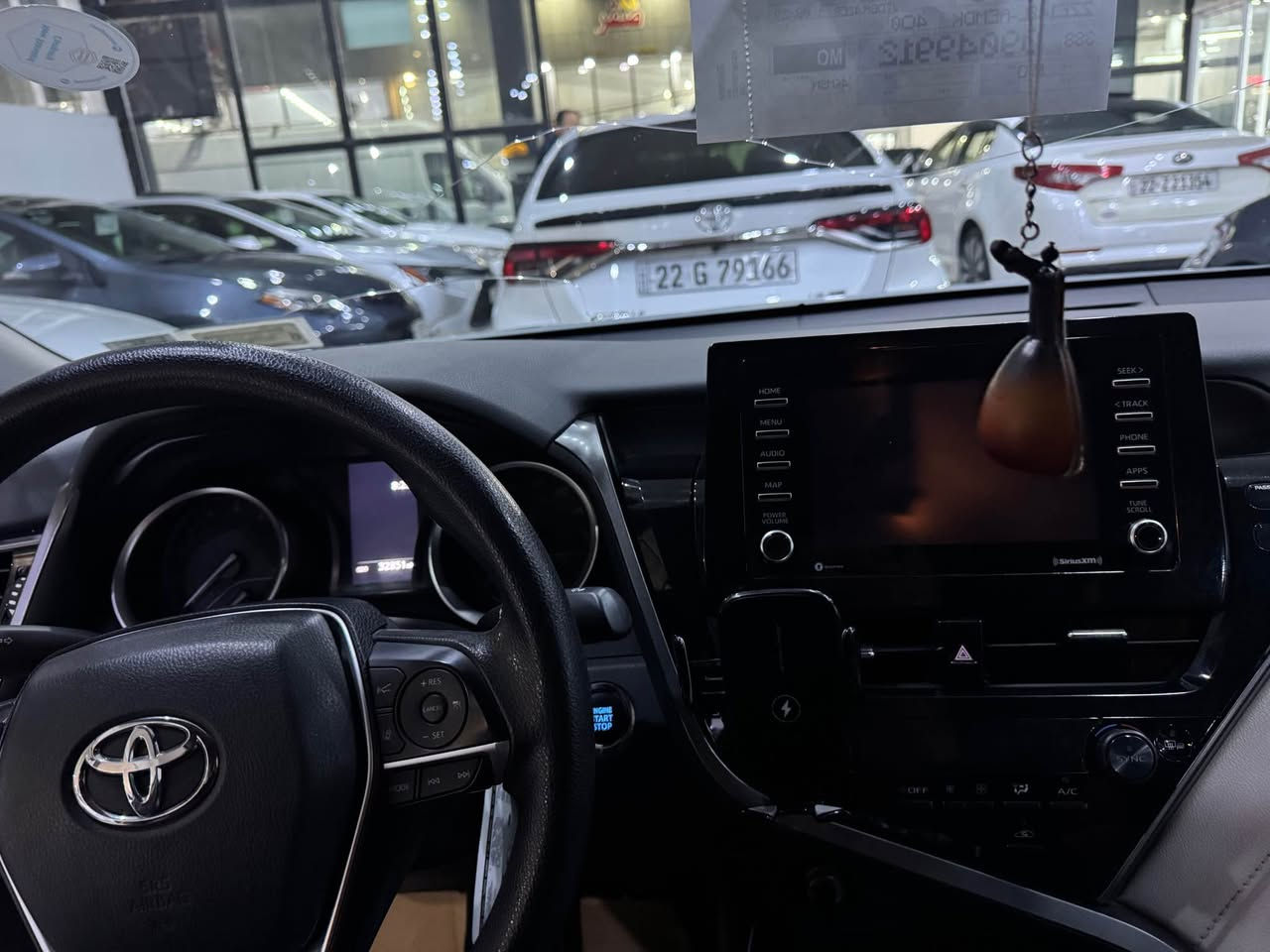 تويوتا كامري 2022 مواصفات LE محسن بصمة تشغيل عن بعد رادار جانبي شاشة جبير بيها فقط جاملغ خلفي يم قبغ بانزين بدون دواخل بدون ايرباك ماشية 35 ميل سعرها 198 ورقة و بيها مجال السياره بسمي بدون ملاحظات بدون بارد كفالة عامة غير المذكور *********** أربيل, العراق
