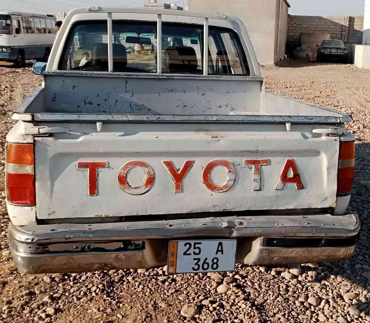 للبيع سياره بيكم تويوتا 1989 
رقم كركوك انگليزي بسمي سنويه لل 2030 هزه جديده 
 محرك y1 جديد مال كصه قبل شهر شديتو
تايرات جدد
 سياره جاهزه من كلشي
السعر 60 
مكان السياره الشرقاط اسديره 
هاتف ***********
***********
